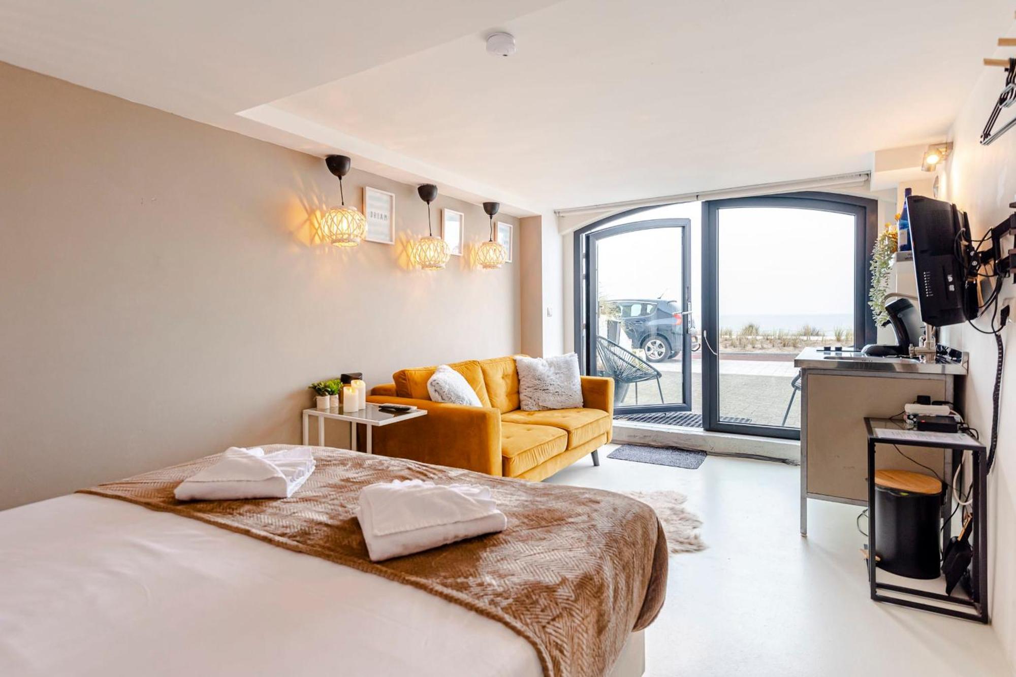 View With A Room Zandvoort With Private Parking Luaran gambar